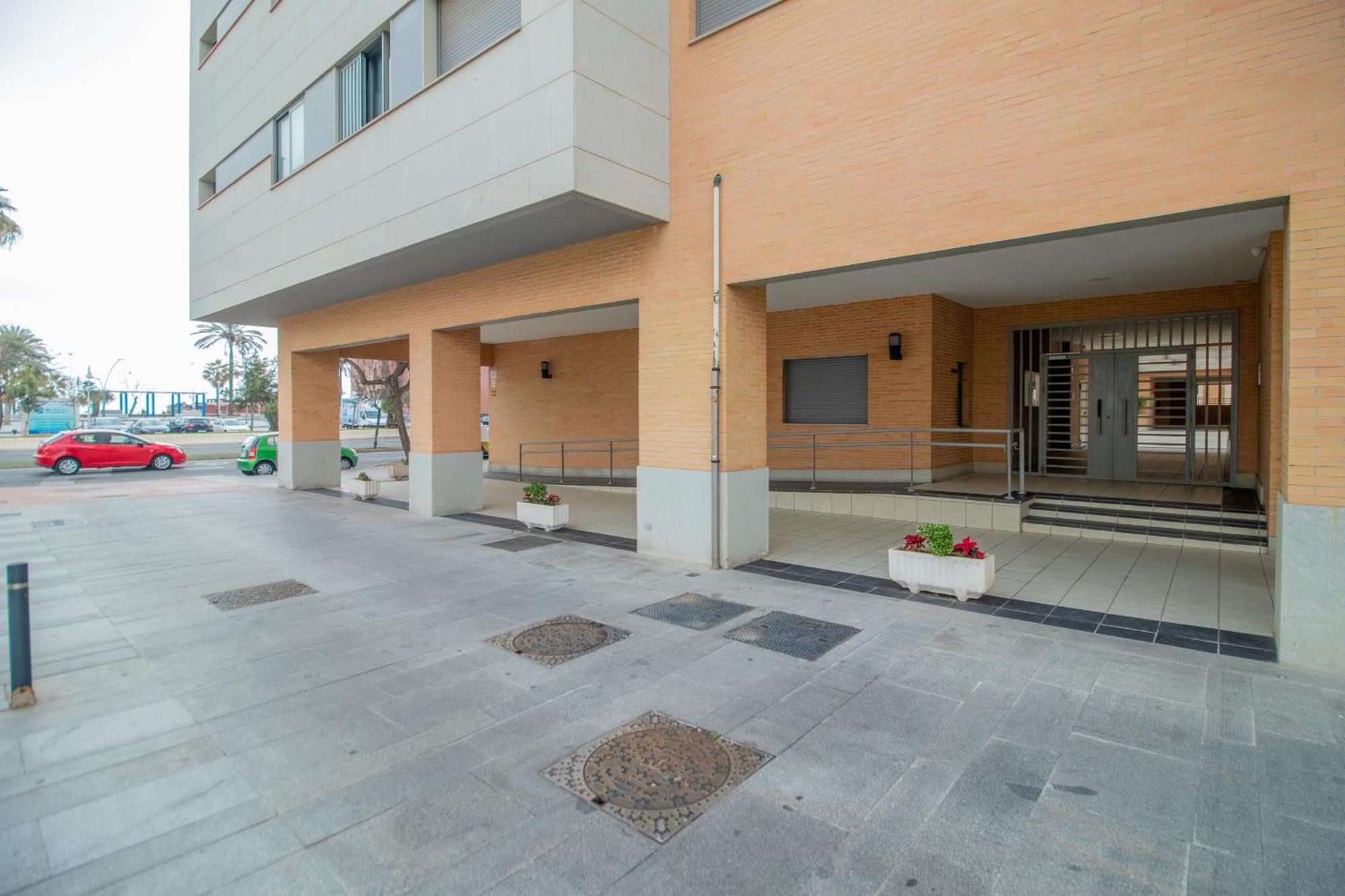 C13 Seaside Malaga With Pool And Parkingアパートメント エクステリア 写真